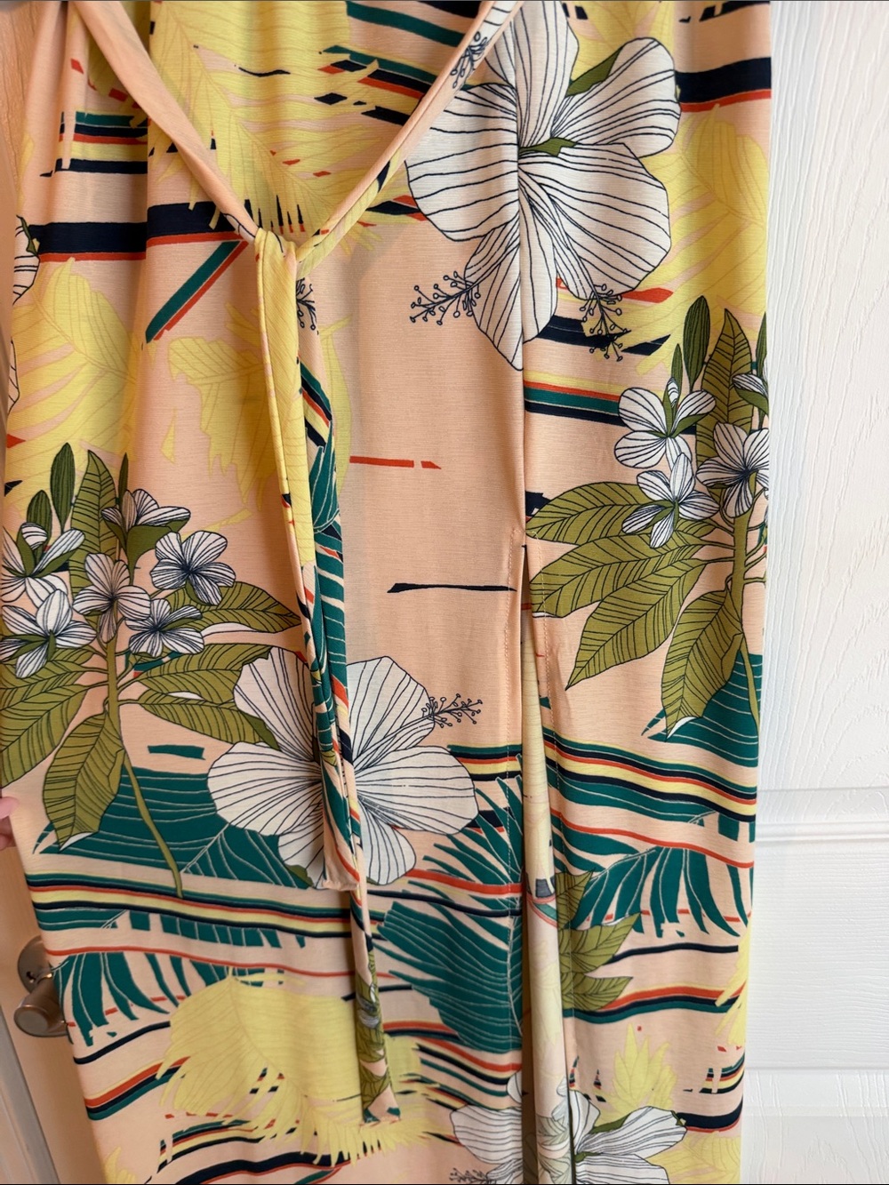 Timing Tropical Leaf Print Maxi Dress - Picture 4 of 6